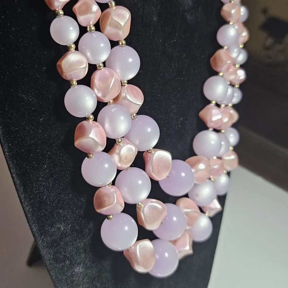 Coro Light Purple Pink Moonglow Lucite 3 Strand Beaded Necklace 16-19" - Picture 6 of 14